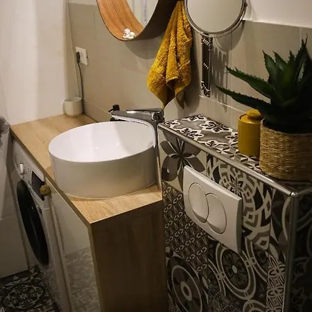 Appartamento Apartman Prvi Red Do Mora!