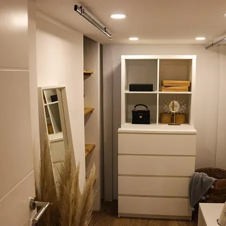 Apartman Prvi Red Do Mora! *